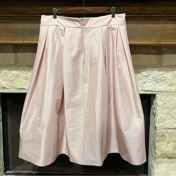 White House Black Market Light Pink Pleated Full Circle Satin Skirt Size 14 - Picture 5 of 12